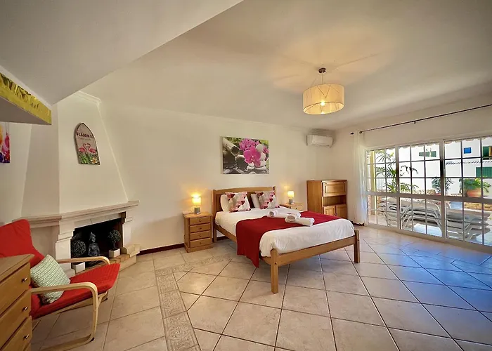 Summer 2 With Pool By Homing Villa