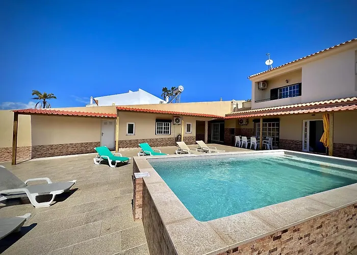 Villa Summer 2 With Pool By Homing Albufeira