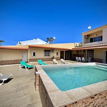 Vila Summer 2 With Pool By Homing Albufeira